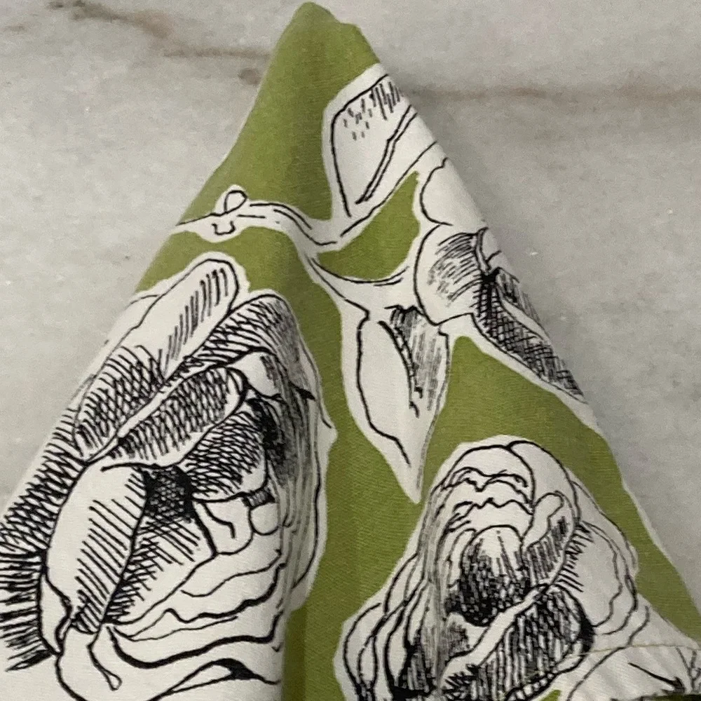 L Set of 9 Floral Table Napkins